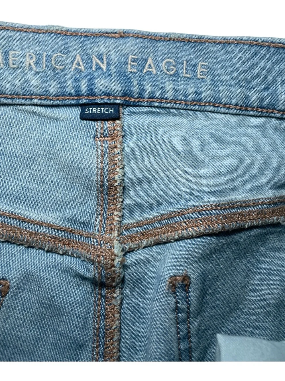 American Eagle AE Ex-Boyfriend Denim Shorts Distressed Light Wash Size 10